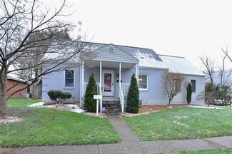 213 Shady Ave, Cheswick, PA 15024
