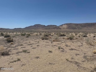 9335 Vía Segunda, Silver Springs, NV 89429