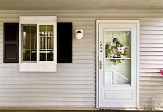 23321 Cedar Way Unit J204, Mountlake Terrace, WA 98043