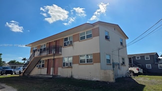 628 SW 4th St, Belle Glade, FL 33430