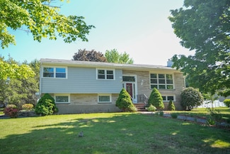 79 Hilltop St, Milton, MA 02186