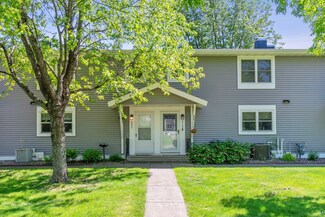 221 Mitchell Cir Unit 52B, Duluth, MN 55811