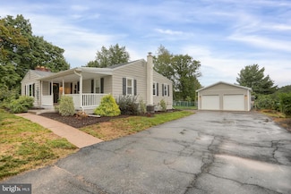 4135 Wertzville Rd, Enola, PA 17025