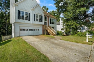 1565 Watercrest Cir, Lawrenceville, GA 30043