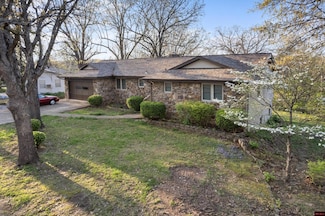 177 Chaperal Dr, Mountain Home, AR 72653