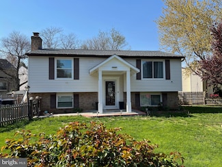 710 North St NE, Leesburg, VA 20176