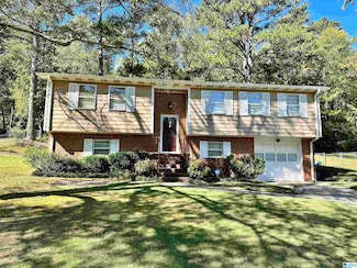 245 Jupiter Dr, Center Point, AL 35215