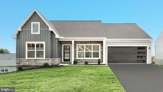 604 Liliana Dr, Lebanon, PA 17046