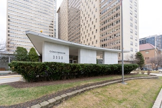 3950 N Lake Shore Dr Unit 1530, Chicago, IL 60613