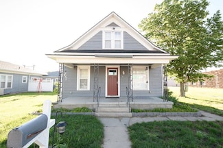 518 N Webster St, Red Cloud, NE 68970