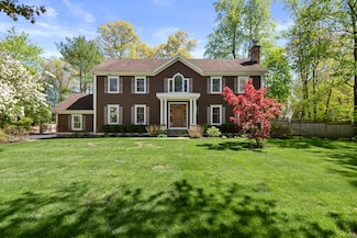 99 Woodland Rd, New Canaan, CT 06840