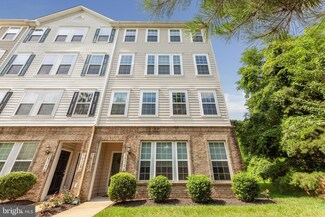 14722 Mason Creek Cir, Woodbridge, VA 22191