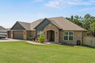 2321 Lions Pride Way, Blanchard, OK 73010