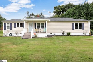 216 Alma St, Lyman, SC 29365