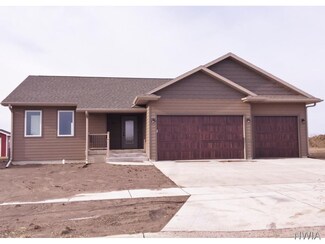 308 Joplin St, Vermillion, SD 57069