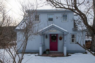 3389 Vt Route 100 N, Londonderry, VT 05148