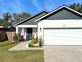 1254 Dunbar St, Altamonte Springs, FL 32701
