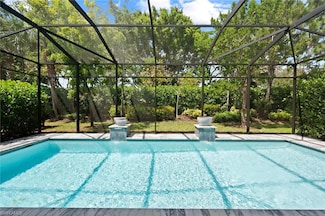 4654 Kensington Cir, Naples, FL 34119