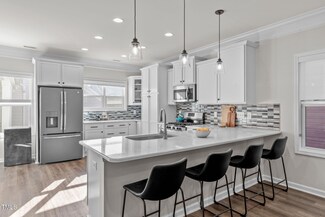 1233 Russet Ln, Apex, NC 27523