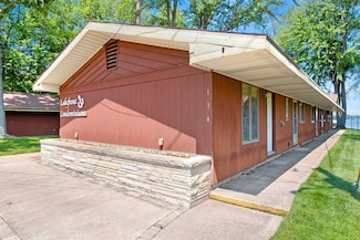 W4392 Crystal Dr, Cecil, WI 54111