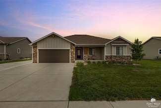 9721 Lavender Ln, Manhattan, KS 66502