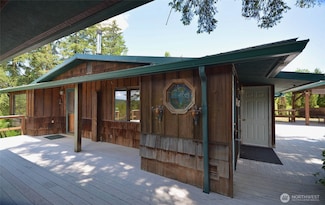 3408 428th St E, Eatonville, WA 98328