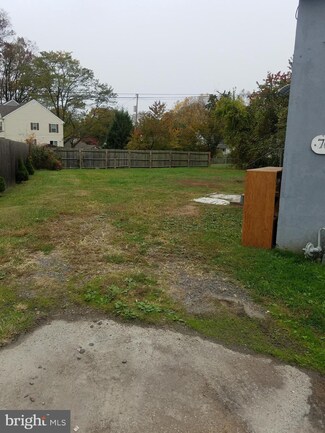 700 Concord Ct, Wallingford, PA 19086