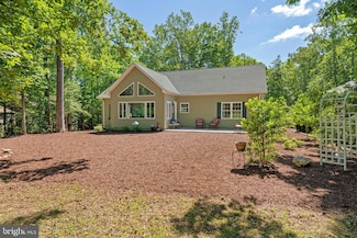 1315 Eastover Pkwy, Locust Grove, VA 22508
