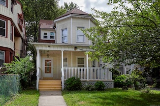 62 Burton St, Hartford, CT 06112