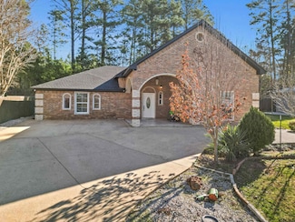 10227 Sparks Dr, Tyler, TX 75704