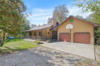 1015 275th Ave, Osceola, IA 50213
