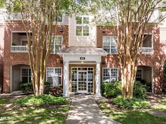 8231 Allyns Landing Way Unit 101, Raleigh, NC 27615