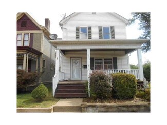 816 Market St, Beaver, PA 15009