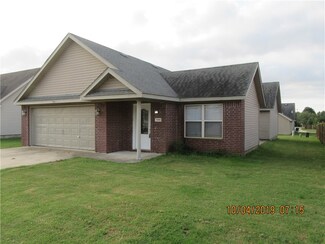 1110 E Courage, Siloam Springs, AR 72761