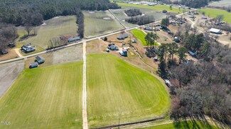 1 Keener Rd, Clinton, NC 28328