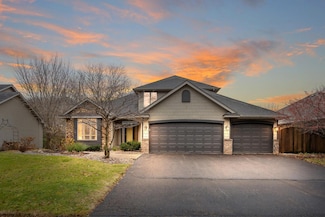 6737 Harlan Dr, Eden Prairie, MN 55346