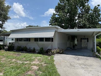 166 Crossways Dr, Leesburg, FL 34788