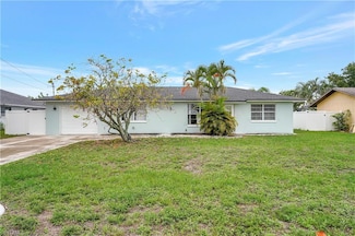 1428 SE 20th Ave, Cape Coral, FL 33990