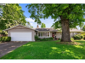 881 Linn Ave, Oregon City, OR 97045