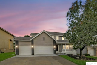 8613 S 98th St, La Vista, NE 68128