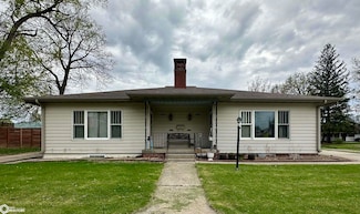 646 and 648 Osage Ave, Chariton, IA 50049