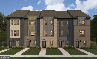8993 Katherine Johnson Ave, Manassas, VA 20109