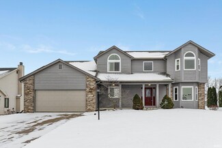 605 White Field Dr, Fort Wayne, IN 46804