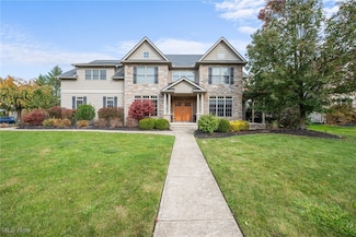 30852 Sawgrass Ln, Westlake, OH 44145