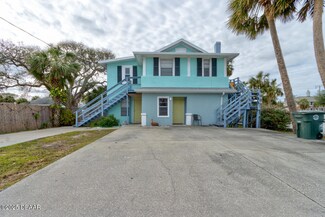 124 S Noble St, Daytona Beach, FL 32118