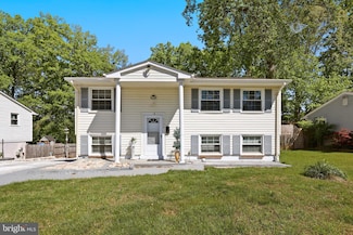 4144 Granby Rd, Woodbridge, VA 22193