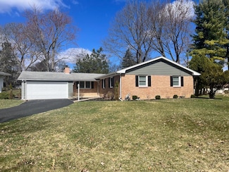 137 Pleasantview Dr, Battle Creek, MI 49017