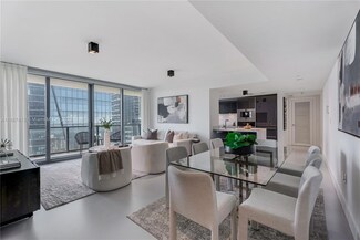 1451 Brickell Ave Unit 1905, Miami, FL 33131
