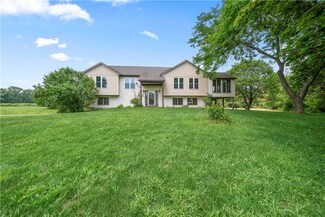350 Gifford Rd, Phelps, NY 14532