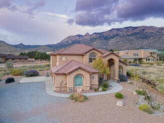 11701 Coyote Run Rd NE, Albuquerque, NM 87122